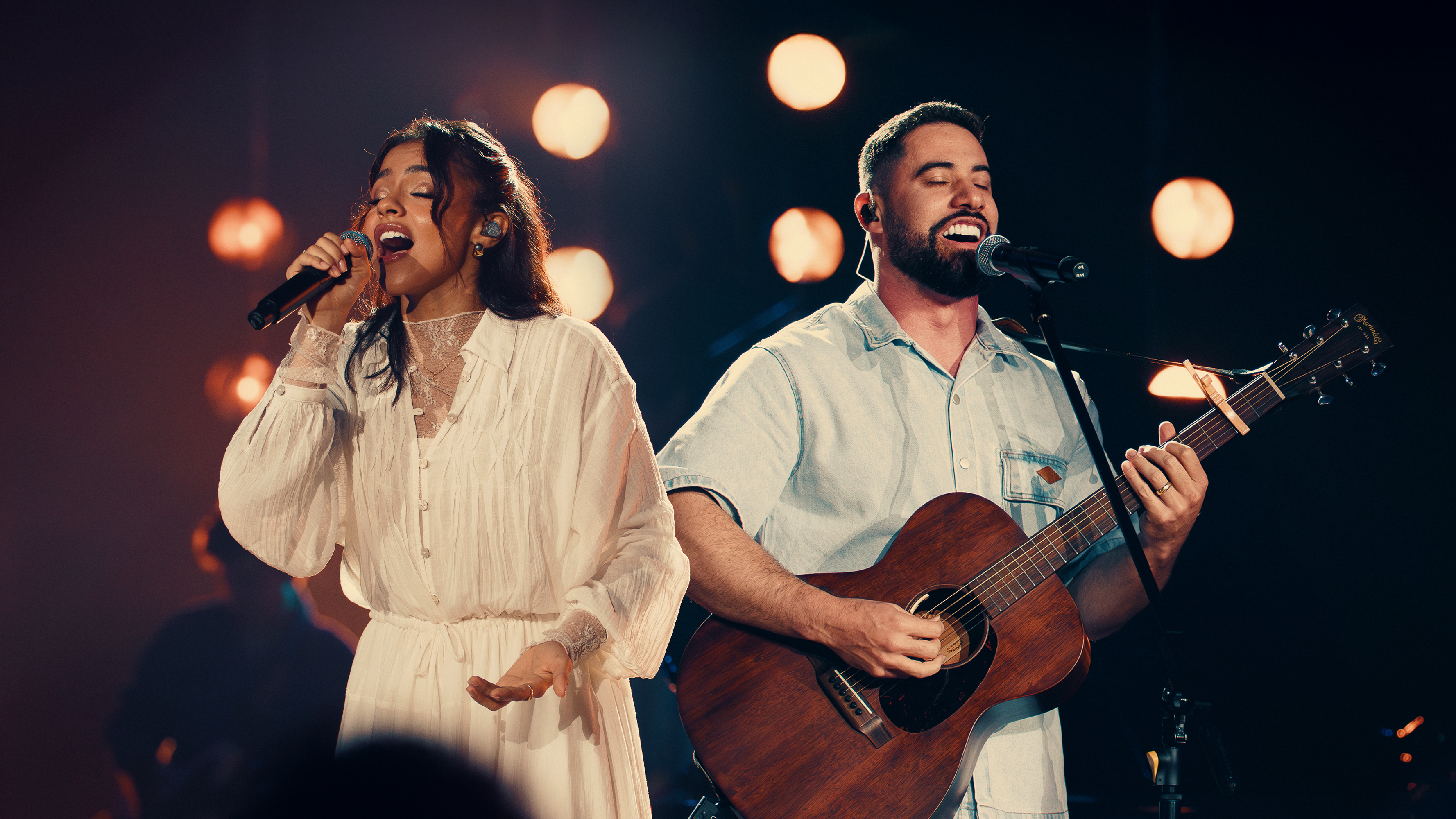 Notícia Relacionada: Em parceria inédita, Julia Vitória e Marcelo Markes surpreendem com “Vamos Cantar”