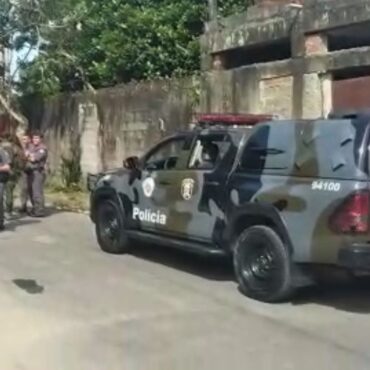 procurado-da-justica-por-homicidio-morre-durante-troca-de-tiros-com-a-pm-no-litoral-de-sp;-video