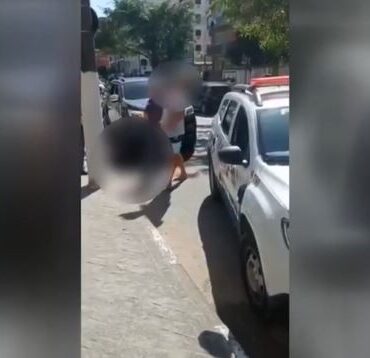 policial-militar-de-folga-reage-a-tentativa-de-assalto-e-mata-suspeito-no-litoral-de-sp;-video