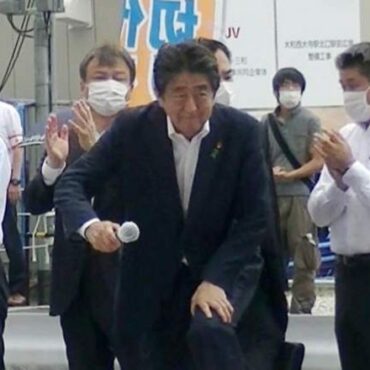 colonia-japonesa-em-sp-lamenta-assassinato-de-ex-primeiro-ministro-shinzo-abe:-‘continuara-um-povo-pacifista’