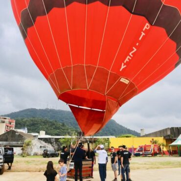 festival-de-balonismo-em-guaruja-e-adiado-para-o-proximo-dia-27