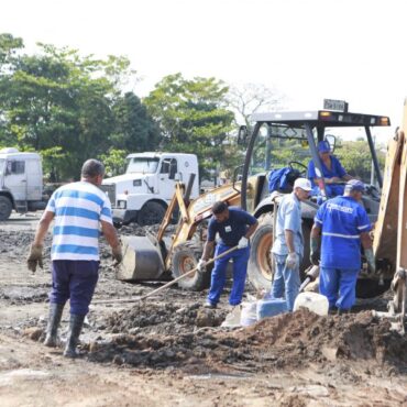 prefeitura-realiza-reparo-emergencial-em-rede-de-drenagem-no-jardim-boa-esperanca