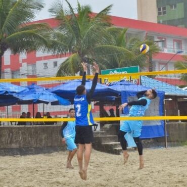 volei-de-praia-masculino-livre-de-guaruja-perde-semifinal-e-termina-em-quarto-lugar