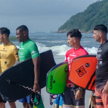 paulista-de-bodyboarding-e-sucesso-no-tombo