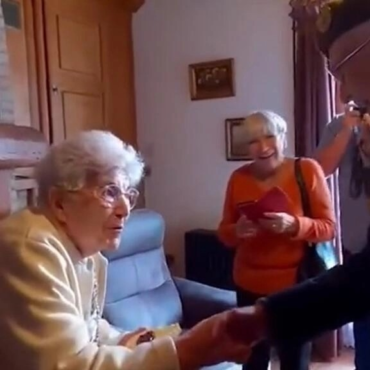 soldado-gales-e-francesa-que-se-conheceram-na-segunda-guerra-se-reencontram-apos-78-anos