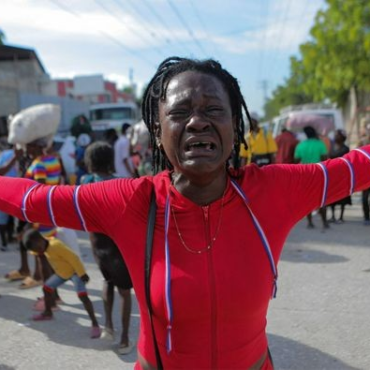 haiti:-a-brutalidade-das-gangues-que-estupram-e-sequestram-no-pais-mais-pobre-das-americas