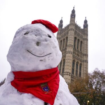 frio-e-neve-chegam-antes-e-com-mais-intensidade-ao-reino-unido;-veja-fotos-de-londres