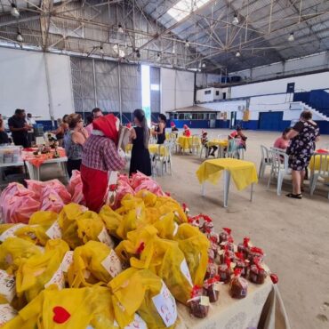 cras-de-guaruja-realizam-festas-de natal-para-mais-de-400-pessoas