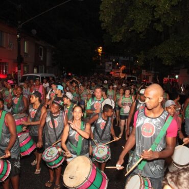 bandas-de-carnaval-poderao-se-apresentar-no-centro-historico-de-santos