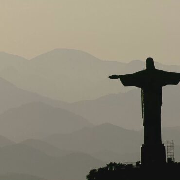 rio-e-sao-paulo-entram-em-rankings-de-melhores-destinos-de-2023