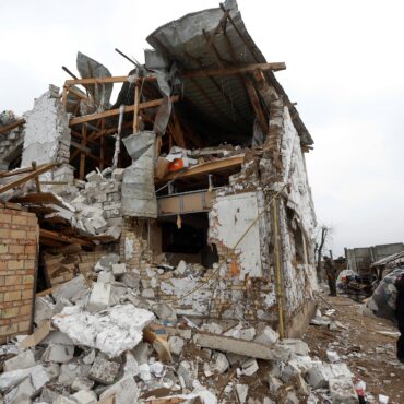 nova-onda-de-ataques-aereos-russos-na-ucrania-deixa-pelo-menos-11-mortos