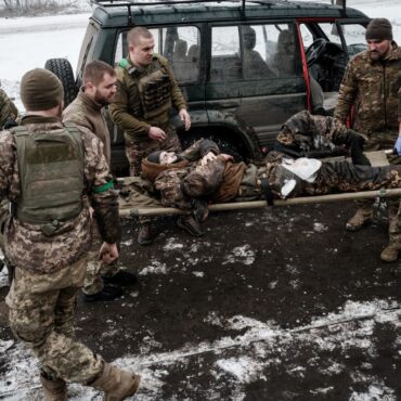 russia-e-ucrania-realizam-nova-troca-de-prisioneiros-que-incluiu-corpos-de-britanicos