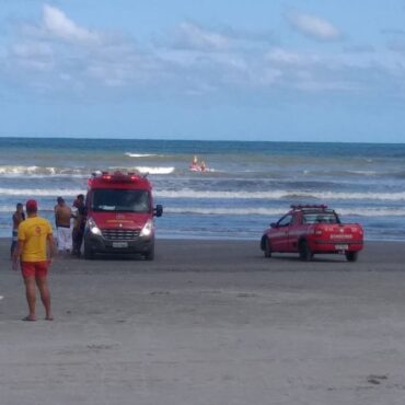 corpo-de-jovem-de-13-anos-e-encontrado-na-faixa-de-areia-no-litoral-de-sp