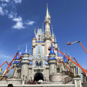 governo-da-florida-toma-controle-do-distrito-autonomo-da-disney-world