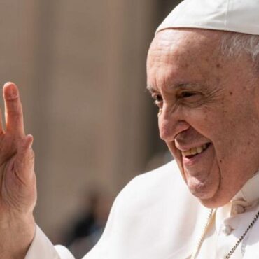 10-anos-de-papa-francisco:-mulheres-no-clero-e-outras-‘metas-ainda-nao-cumpridas’-pelo-pontifice