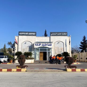 ataque-aereo-israelense-atinge-regiao-do-aeroporto-de-alepo,-diz-governo-sirio