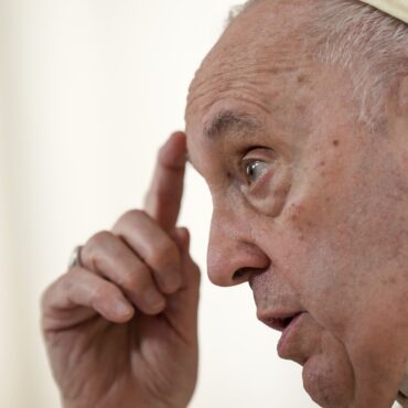 papa-amplia-e-torna-lei-de-abuso-sexual-mais-vigorosa-para-lideres-da-igreja