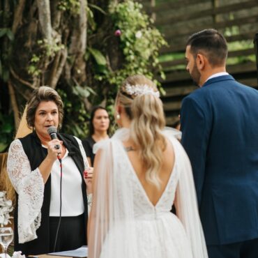 celebrantes-de-casamentos-viram-tendencias-e-ja-dominam-cerimonias-no-brasil