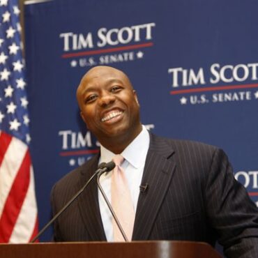 tim-scott,-unico-republicano-negro-no-senado-norte-americano,-tentara-concorrer-a-presidencia-dos-eua-em-2024