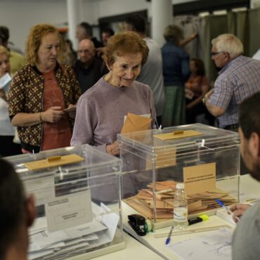 entenda-como-o-avanco-da-extrema-direita-contribuiu-para-a-queda-do-premie-na-espanha