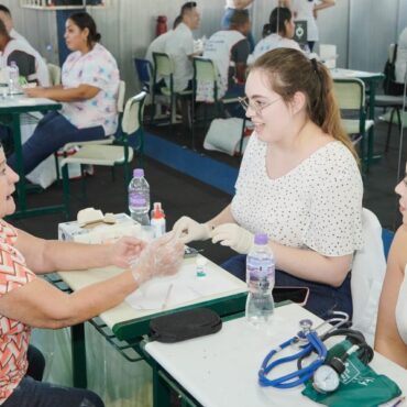 mais-de-tres-mil-pessoas-participam-do caec-em-acao-em-vicente-de-carvalho