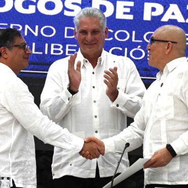 governo-da-colombia-e-guerrilha-do-eln-assinam-tregua-de-seis-meses