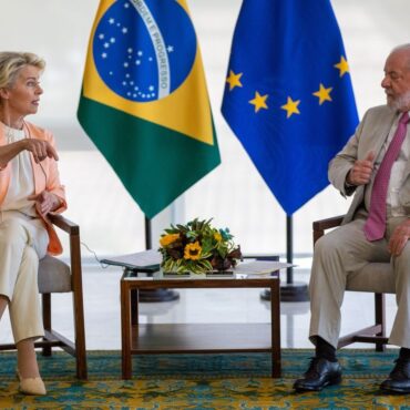 presidente-da-comissao-europeia-diz-que-acordo-mercosul-ue-deve-ser-concluido-ate-o-fim-do-ano