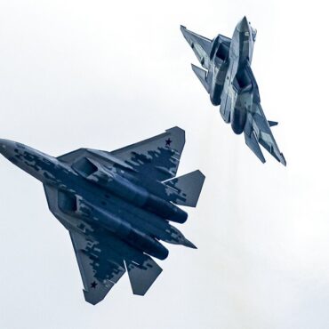 russia-diz-que-interceptou-tres-aeronaves-britanicas-no-mar-negro