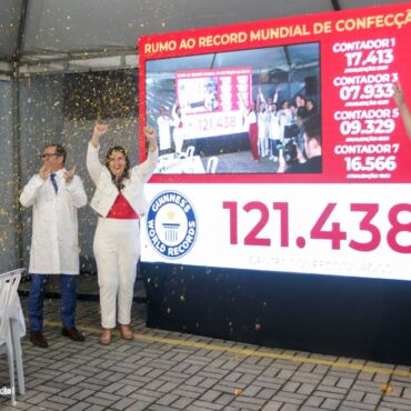 dentista-brasileira-com-mais-de-121-mil-dentes-confeccionados-registra-acervo-e-sonha-com-o-guinness-book