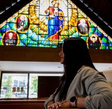 ‘padre-me-estuprou-e-obrigou-a-abortar’:-as-denuncias-de-abusos-de-menores-em-igrejas-na-colombia