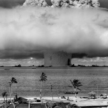 atol-de-bikini:-o-incrivel-santuario-marinho-criado-acidentalmente-apos-testes-de-bombas-nucleares