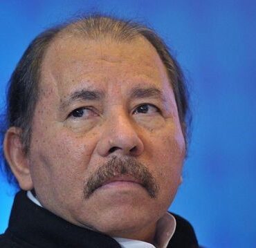 governo-ortega-dissolve-ordem-jesuita-na-nicaragua-e-confisca-seus-bens