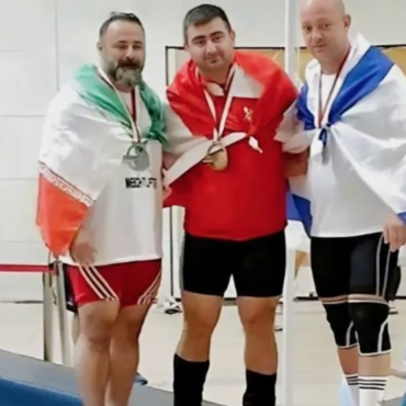 atleta-iraniano-e-banido-por-apertar-a-mao-de-israelense-em-competicao