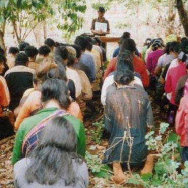 autoridades-locais-no-laos-interrompem-o-culto-e-expulsam-cristaos