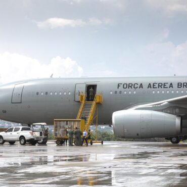 quinto-voo-de-repatriacao-de-brasileiros-decola-de-israel;-215-passageiros-embarcaram