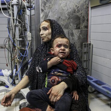 veja-imagens-do-bombardeio-a-hospital-em-gaza
