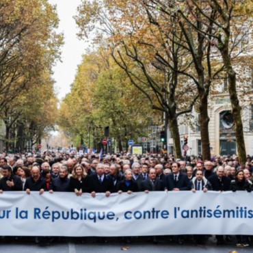 evangelicos-marcham-com-100-mil-pessoas-contra-o-antissemitismo-em-paris