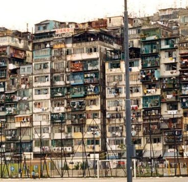 kowloon,-a-cidade-murada-que-virou-o-lugar-mais-populoso-do-mundo-no-final-do-seculo-20