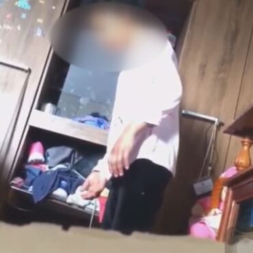 mae-e-condenada-por-espancar-e-torturar-a-filha-de-11-anos-ate-a-morte;-video