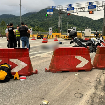 pm-e-assaltado-em-estrada-de-sp,-reage-e-mata-criminoso;-video