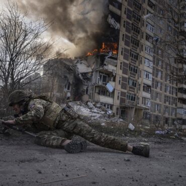 guerra-na-ucrania-completa-dois-anos-com-o-destino-do-pais-nas-maos-do-ocidente-—-e-sem-perspectiva-de-acabar
