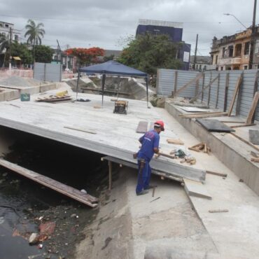 demolicao-de-pontilhao-causa-alteracao-no-transito-em-santos-na-segunda-feira;-veja-o-mapa