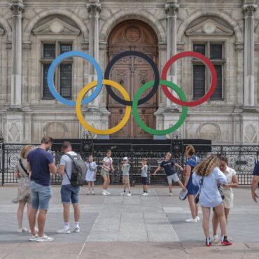 agencia-de-inteligencia-francesa-alerta-sobre-risco-de-atentado-‘em-massa’-na-abertura-dos-jogos-olimpicos