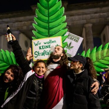 alemanha-legaliza-o-consumo-recreativo-da-maconha-a-partir-desta-segunda-(1o)