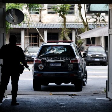 governo-de-sp-retoma-operacao-escudo-apos-soldado-desaparecer,-diz-porta-voz-da-pm