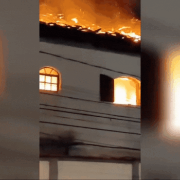 bombeiro-entra-em-casa-em-chamas-e-resgata-idosa-de-94-anos;-video