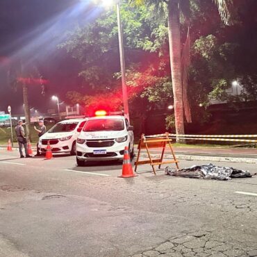 ciclista-de-64-anos-morre-atropelado-ao-atravessar-avenida-no-litoral-de-sp