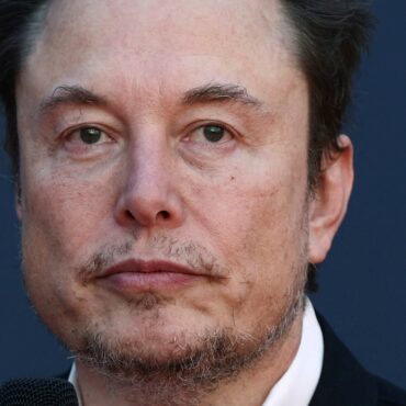 elon-musk-fez-doacao-para-grupo-pro-trump,-diz-agencia